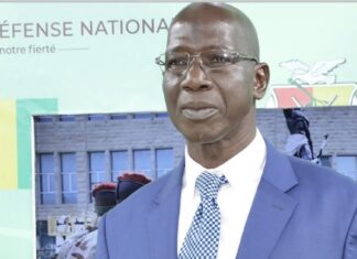 Guinée : Mamadi Doumbouya nomme les généraux Aboubacar Sidiki Camara et Bachir Diallo ambassadeurs