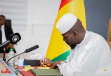 Guinée : le président Mamadi Doumbouya remanie partiellement son gouvernement et fait entrer trois nouvelles personnalités