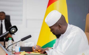 Guinée : le président Mamadi Doumbouya remanie partiellement son gouvernement et fait entrer trois nouvelles personnalités